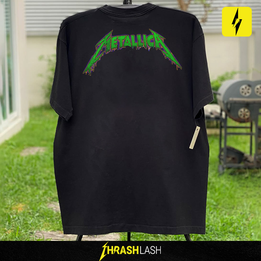 Metallica This Monster Lives Shirt – Halloween 2025 Squindo Lab Band Tee Metallica This Monster Lives Shirt – Halloween 2025 Squindo Lab Band Tee